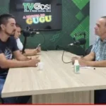 ADONIS ENTREVISTA